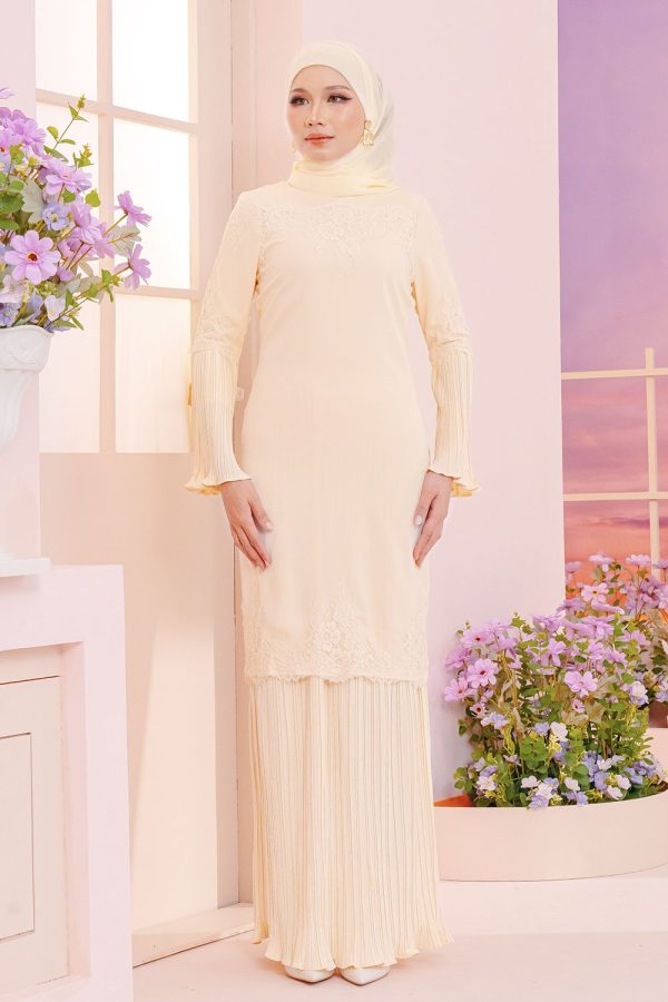 Ariel Pleated Kurung 3.0 - Ivory