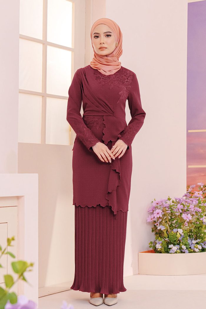 Ivy Kurung - Maroon