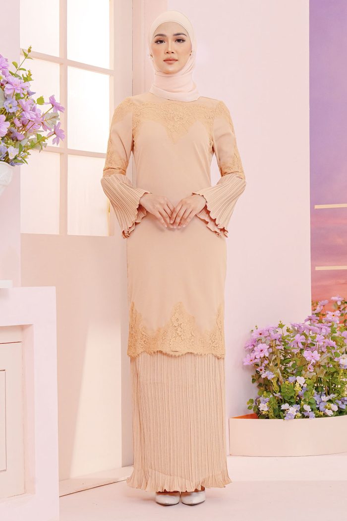 Ariel Pleated Kurung 3.0 - Nude Peach