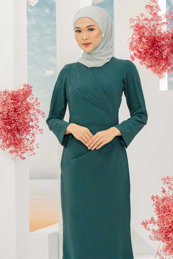 Luna Dress 5.0 Emerald Green Luna Dress 5.0 Emerald Green